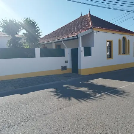 Bed and breakfast Casa Dos Pingos De Mel Ílhavo