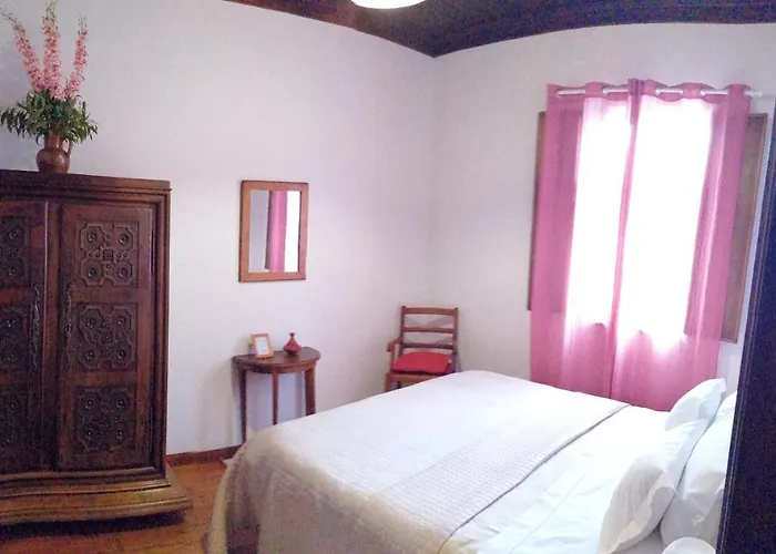 Casa Dos Pingos De Mel Frühstückspension 3*